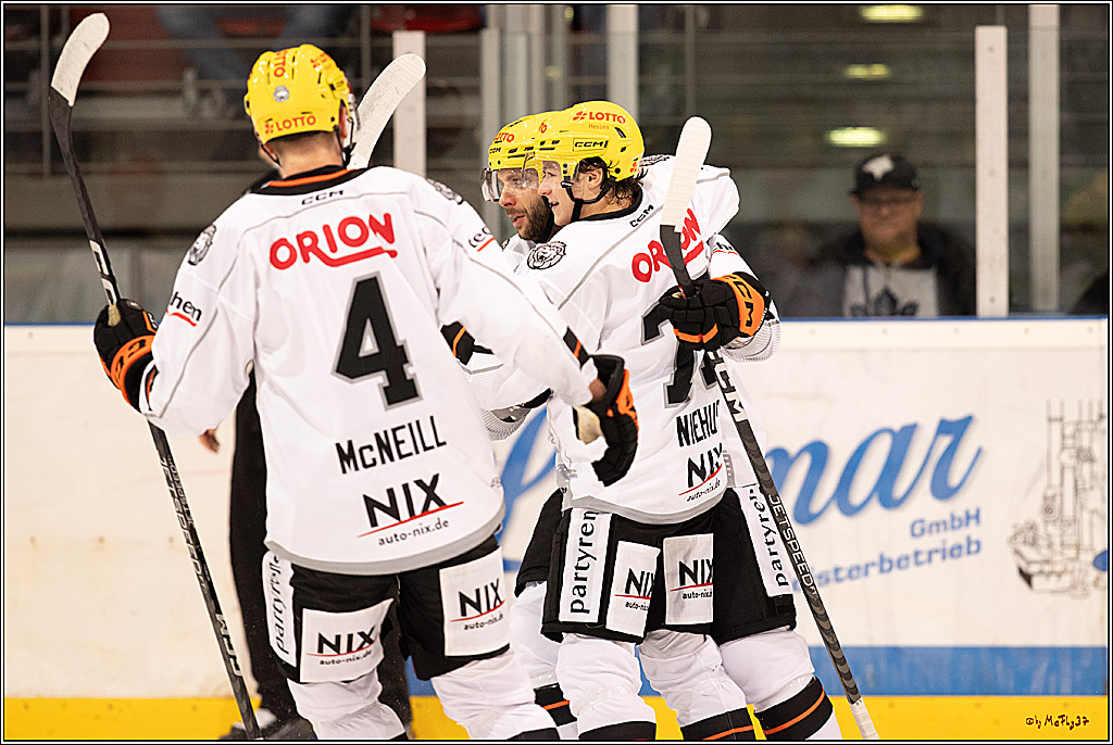 PENNY DEL 1. Testspiel Koelner Haie - Loewen Frankfurt; Koeln, 27.08.2023